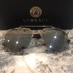 💯 Auth. Two Tone Versace Sunglasses